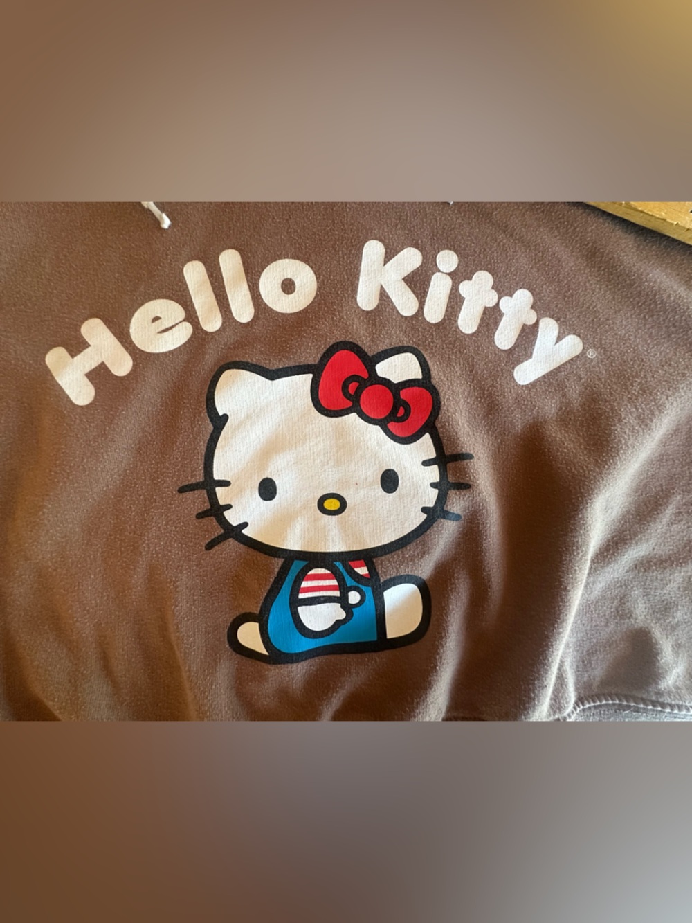 Hello Kitty Sanrio Soft Brown Cropped Hoodie Sweatshirt Size Small Y2K Cute Cozy - Picture 4 of 7